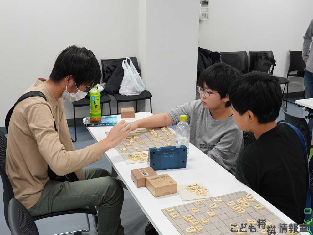 練習将棋　佐藤君と中村君