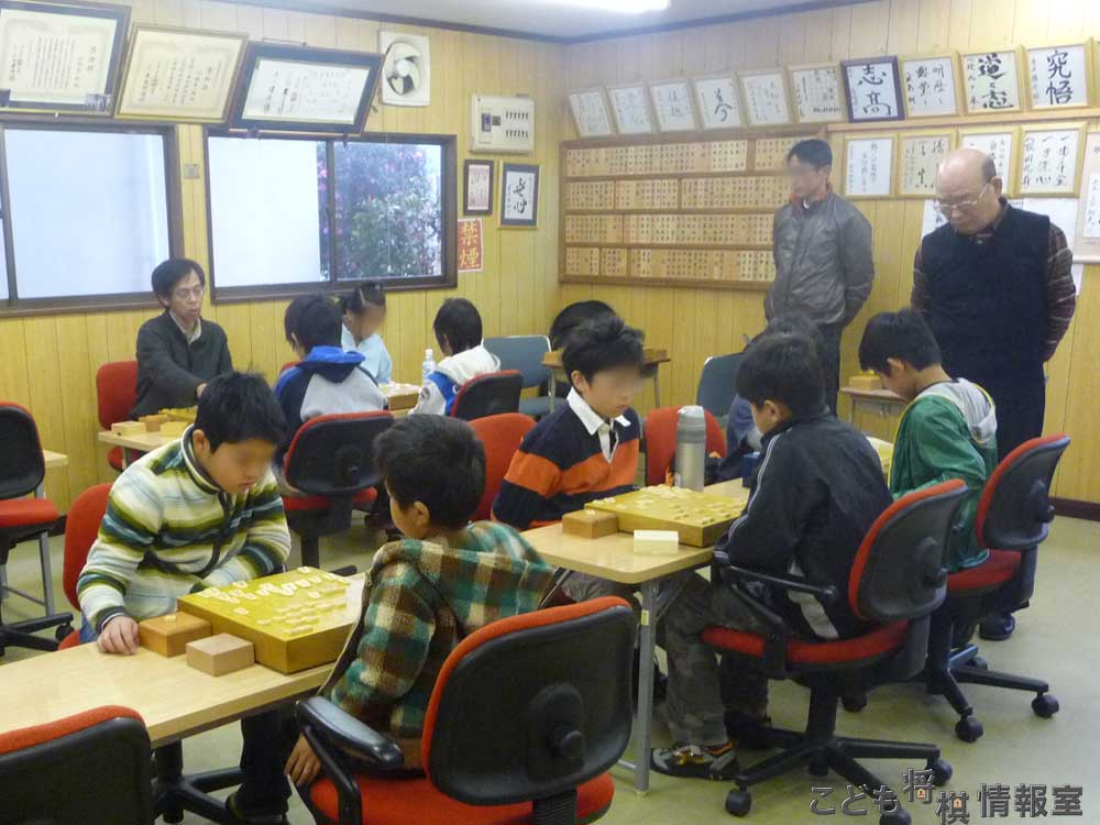 南守谷将棋センター
子供将棋教室