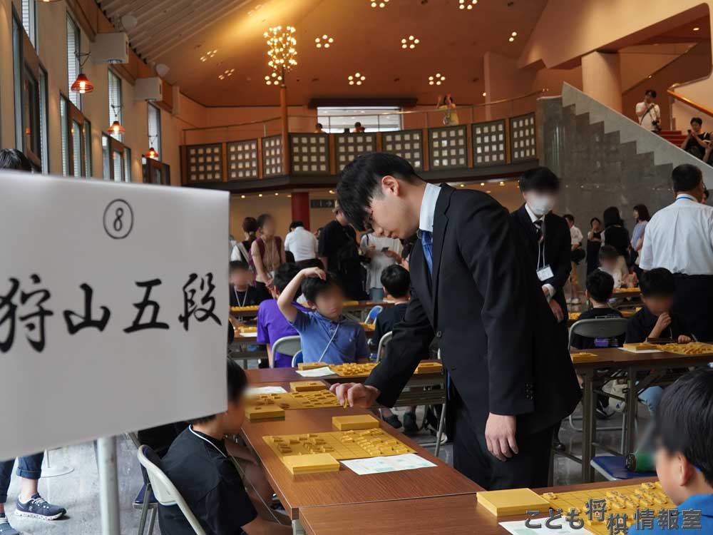 狩山五段