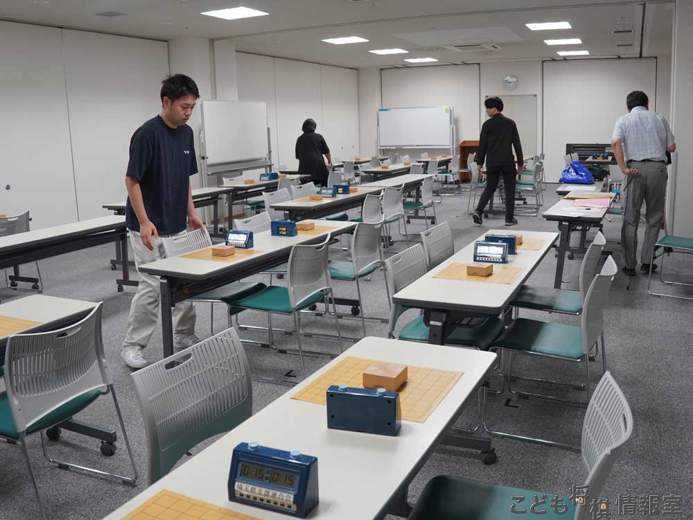 対局席の設置