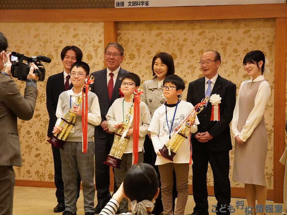 記念撮影の様子②