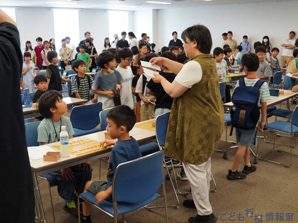 対局席の案内